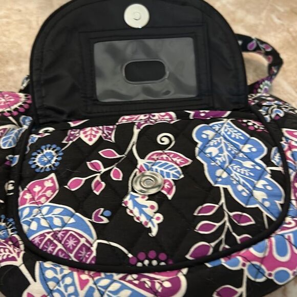 Vera Bradley Crossbody Bag - Picture 5 of 5